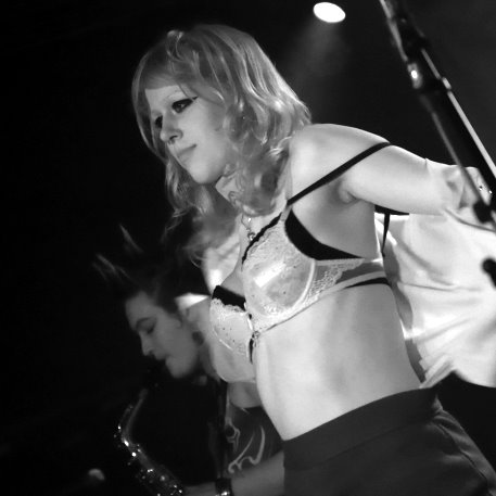 Fisimatenten (D, Berlin) - Punx n Kweenz Spezial - Neue Zukunft, Berlin - 27. Februar 2025 (4).JPG